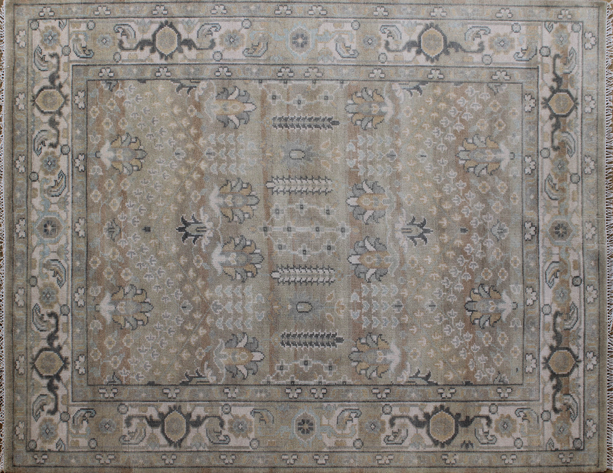 Elegant Beige and Ivory Wool Rug 8ft x 10ft - Handknotted Carpet Manufacturer Mirzapur